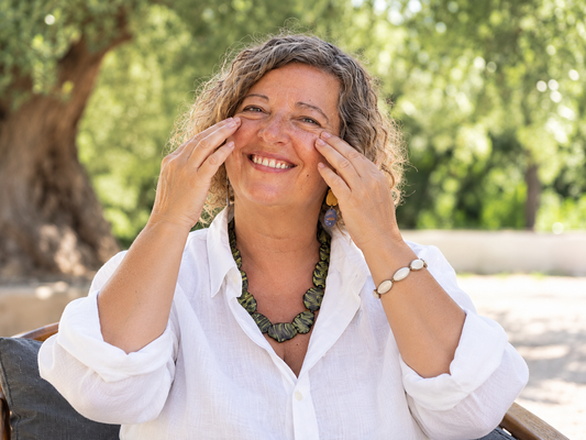 AutoMasaje EoEo: despierta tu piel, tu energía y tu sonrisa en 7 pasos