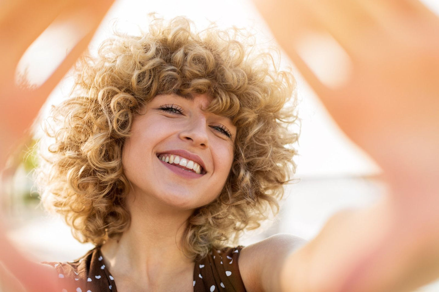 Cabello Rizado. Curly Bio